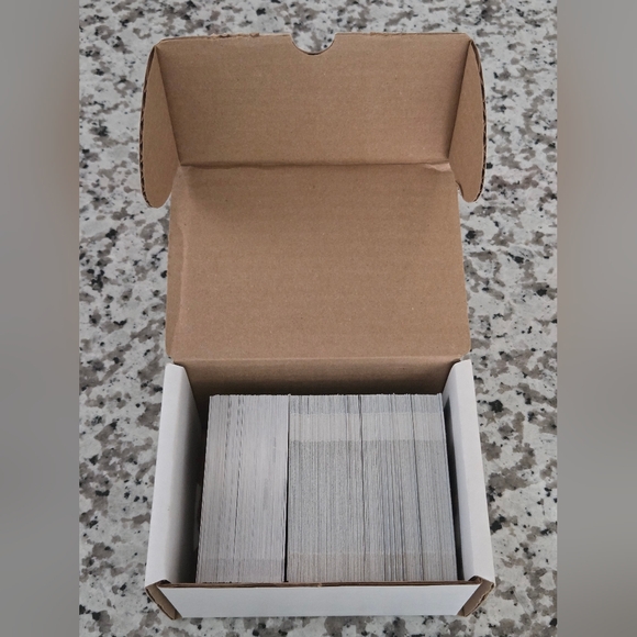 Topps Toppstown Baseball Cards 2010-2011 Bulk Lot - Picture 2 of 2